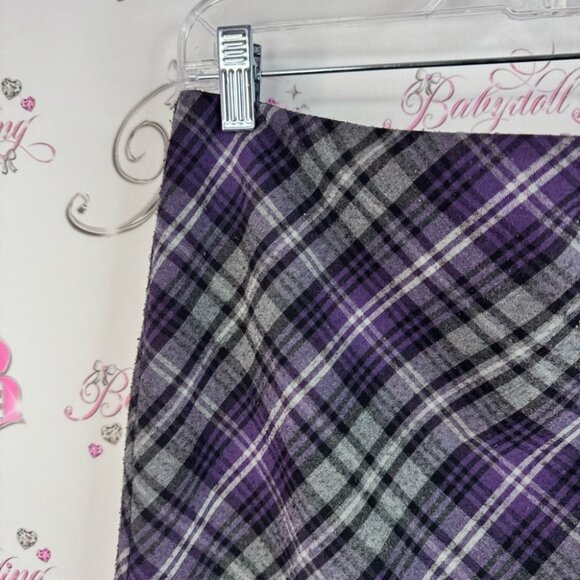 Laura skirt pencil plaid stripes Elegant Plaid Pencil Skirt in Purple and Gray - Picture 6 of 11